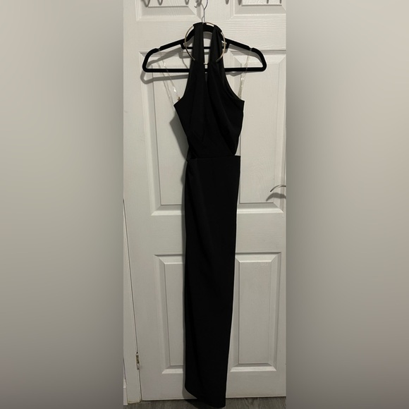 JS COLLECTION GOLD RING BLACK GOWN - Picture 2 of 5